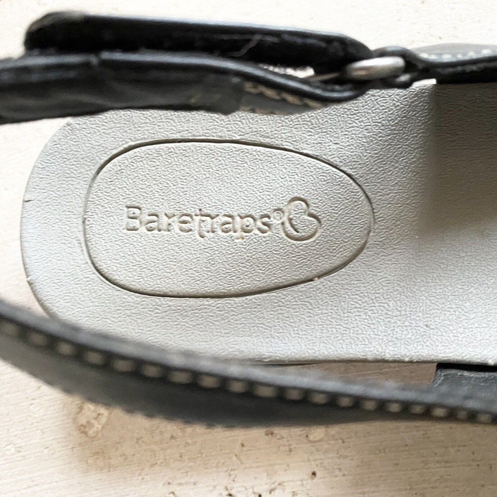 Baretraps Austin Sandals Closed Toe Slingback, Women's 7M Black - Picture 6 of 7